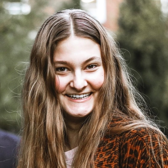 Meet your Posher, Summer - Picture 1 of 1